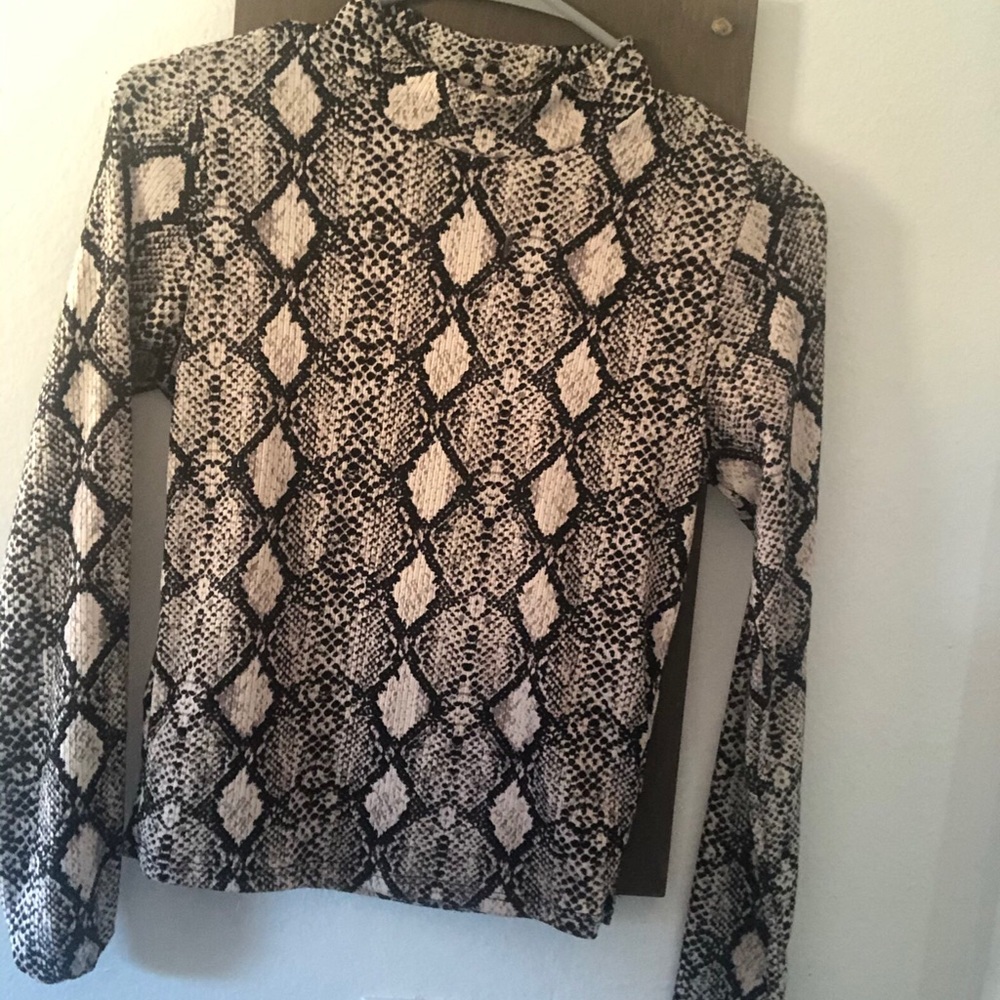Long sleeve